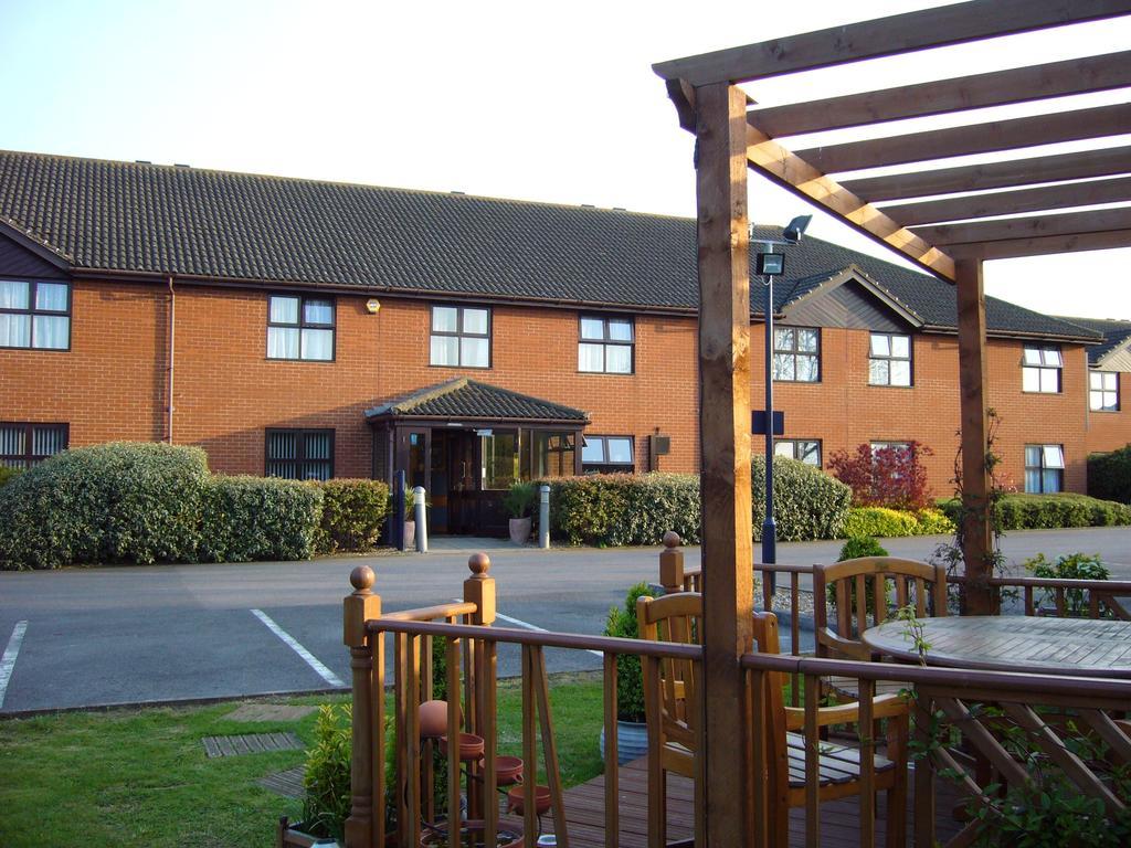 Redwings Lodge Sawtry Huntingdon Woodwalton Exterior foto